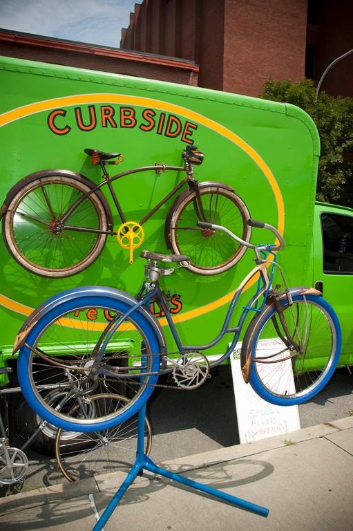 Curbside recycles breathes new life into old bikes