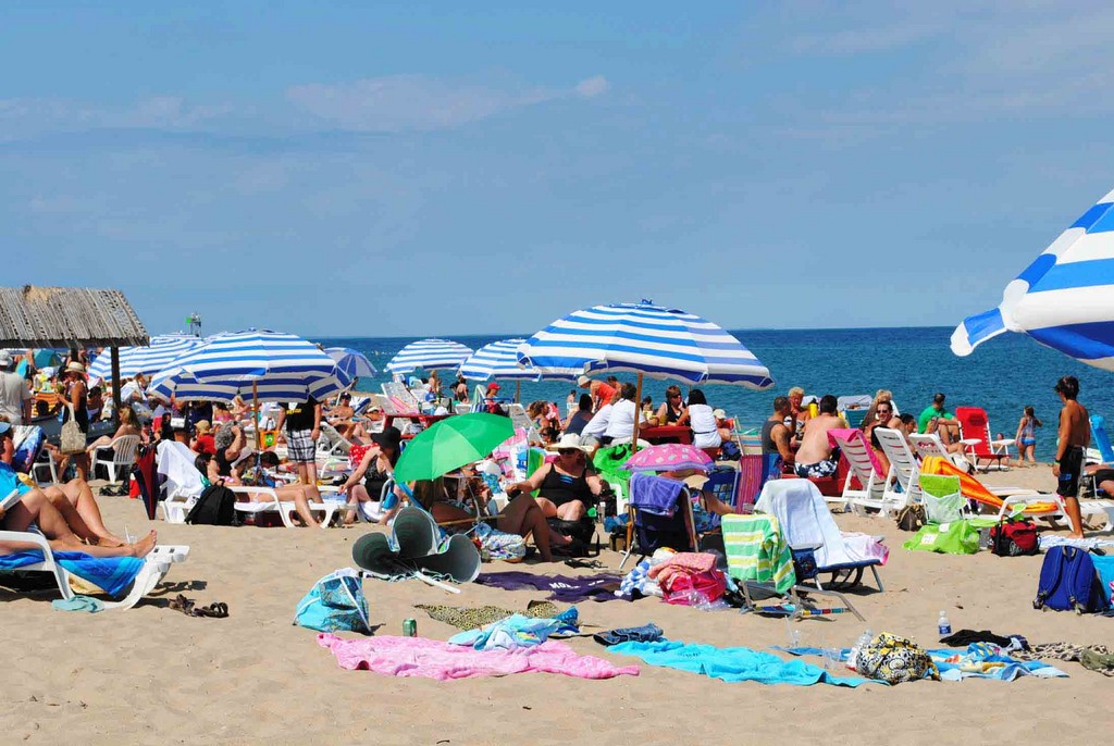 Fred Benson Town Beach is one of the Block Island's most popular