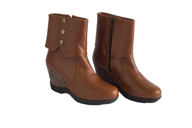 Brown Boots
Sanita Maddox boot from the Meridiana collection; $160 at Alexander's Shoe Boutique

Alexander's Shoe Boutique is your destination for all shoes and clogs. You can also find a great handbag or stylish scarf to go along with your new shoes.

Alexander's Shoe Boutique
Garden City, Cranston
305-5596