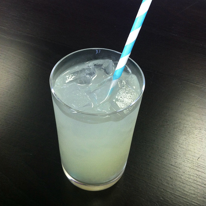 Hudson Street Deli's fresh-pressed lemonade