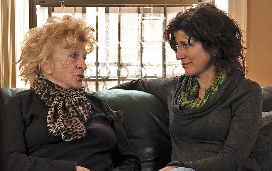 Director Gayle Kirschenbaum (right) and her mother in Look at us Now, Mother!