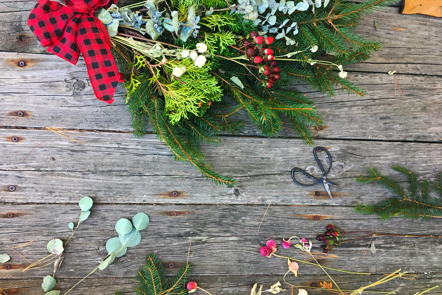 Christmas Wreath Workshop
Tuesday, December 6
Narragansett Brewery